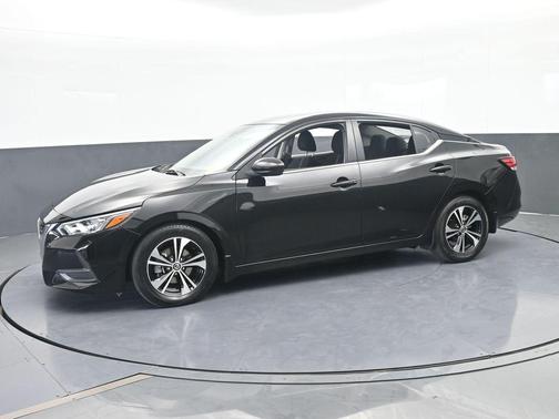 Black 2022 Nissan Sentra SV