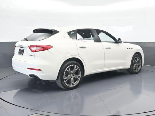 2019 Maserati Levante Base