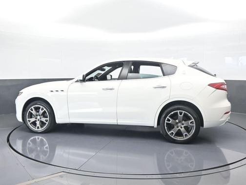 2019 Maserati Levante Base