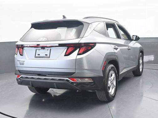 Shimmering Silver 2024 Hyundai TUCSON SEL