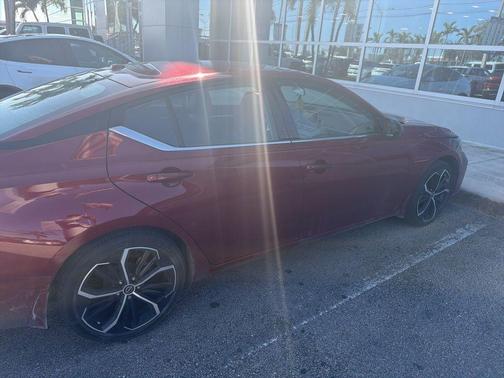 2024 Nissan Altima 2.5 SR