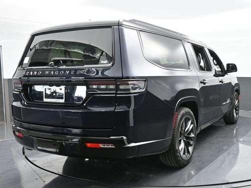 2024 Jeep Grand Wagoneer L Series II