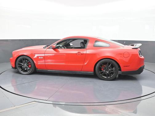 2011 Ford Mustang GT Premium