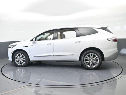 White Frost Tri-Coat 2024 Buick Enclave Essence