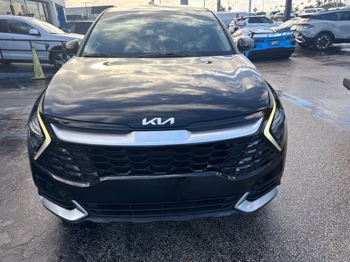 Ebony Black 2023 Kia Sportage EX