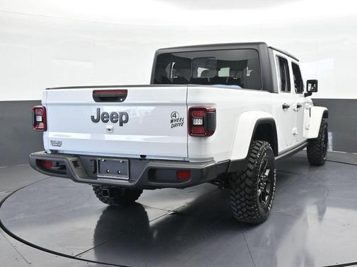 2024 Jeep Gladiator Sport