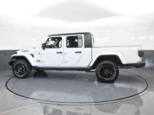 2024 Jeep Gladiator Sport