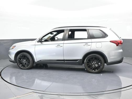 2018 Mitsubishi Outlander LE
