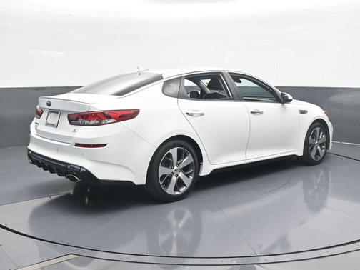 2020 Kia Optima S
