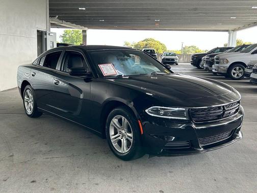 Pitch Black Clearcoat 2023 Dodge Charger SXT