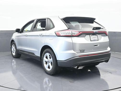 2018 Ford Edge SE