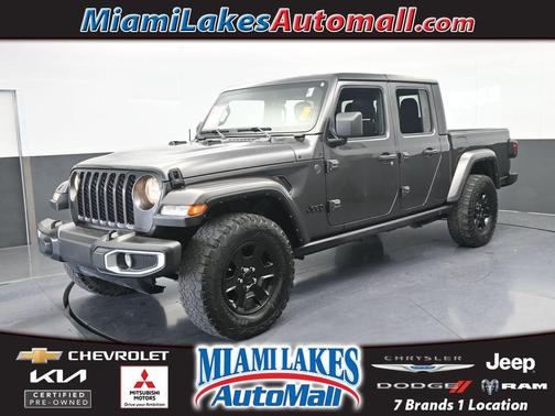 2022 Jeep Gladiator Sport