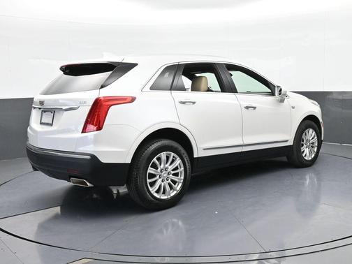 2019 Cadillac XT5 Base