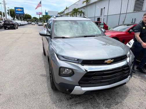 Sterling Gray Metallic 2023 Chevrolet Trailblazer LT