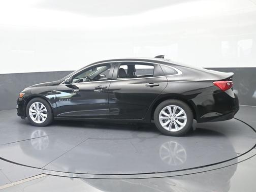 Mosaic Black Metallic 2024 Chevrolet Malibu LT