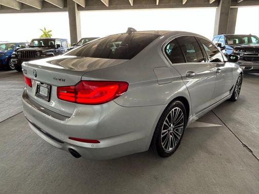 2018 BMW 530 i xDrive