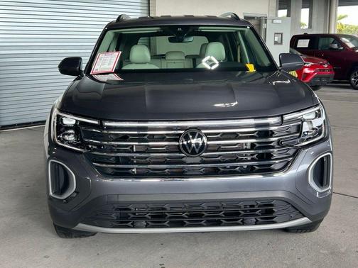 2024 Volkswagen Atlas 2.0T SE