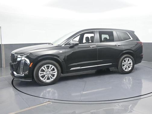 2023 Cadillac XT6 Luxury FWD