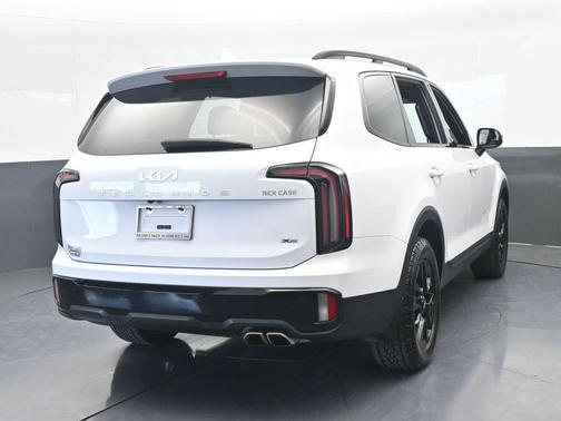 Glacial White Pearl 2024 Kia Telluride SX X-Pro