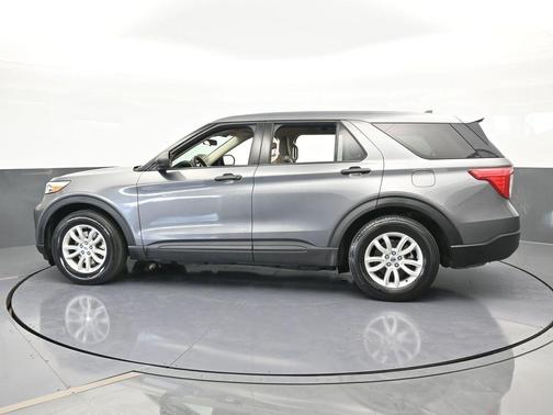 2021 Ford Explorer Base