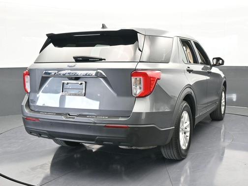 2021 Ford Explorer Base