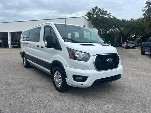 2024 Ford Transit-350 XLT