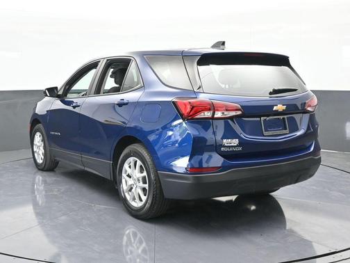 2022 Chevrolet Equinox LS