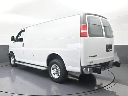 2024 Chevrolet Express 2500 Work Van