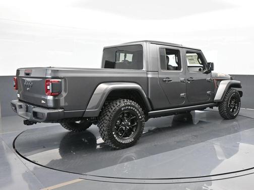 2024 Jeep Gladiator Sport