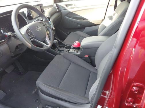 2020 Hyundai TUCSON Sport