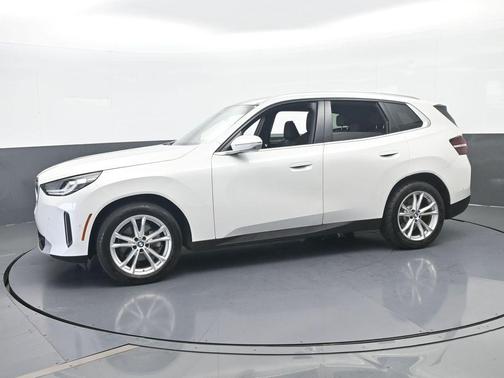 White Metallic 2025 BMW X3 30 xDrive