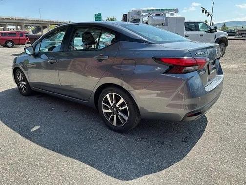 2021 Nissan Versa 1.6 SV