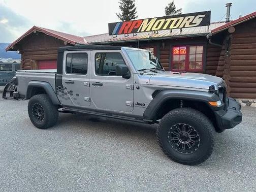 2020 Jeep Gladiator Sport S