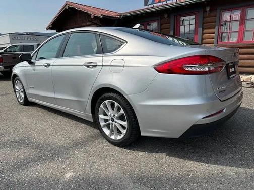 2019 Ford Fusion Hybrid SE