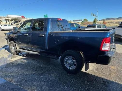 2021 RAM 2500 Tradesman Crew Cab 4x4 6'4' Box