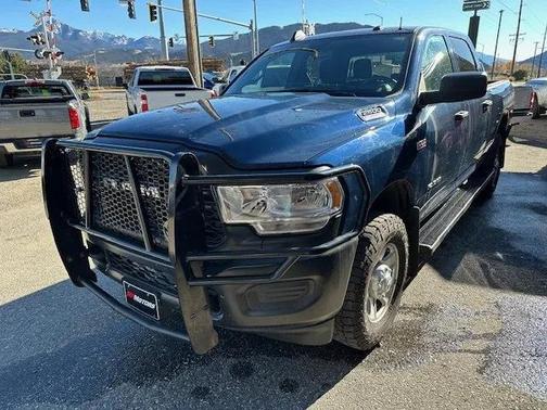 2021 RAM 2500 Tradesman Crew Cab 4x4 6'4' Box