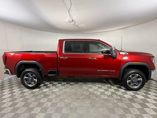 2025 GMC Sierra 2500 SLT