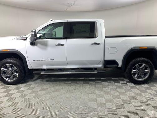 2025 GMC Sierra 2500 SLT