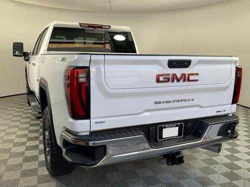 2025 GMC Sierra 2500 SLT