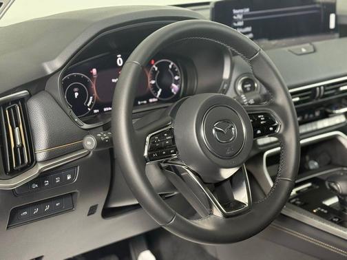 2025 Mazda CX-70 PHEV Premium Package