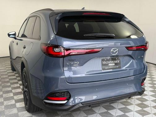 2025 Mazda CX-70 PHEV Premium Package