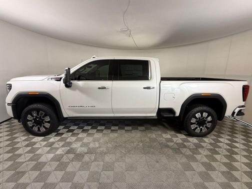 2025 GMC Sierra 2500 Denali