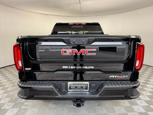 2025 GMC Sierra 1500 AT4X