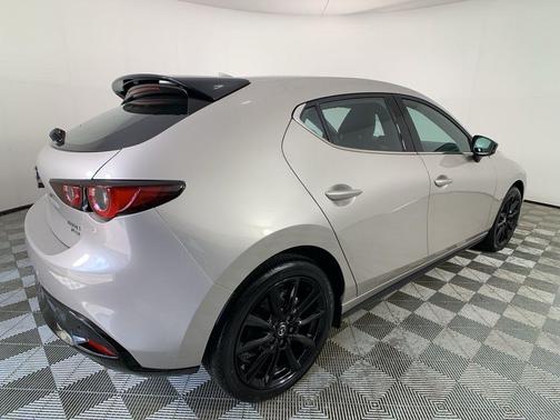 2025 Mazda Mazda3 Premium Plus