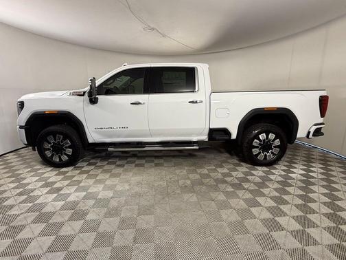 2025 GMC Sierra 2500 Denali