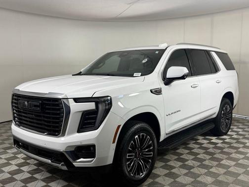 2025 GMC Yukon Elevation