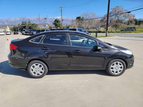 2013 Ford Fiesta SE