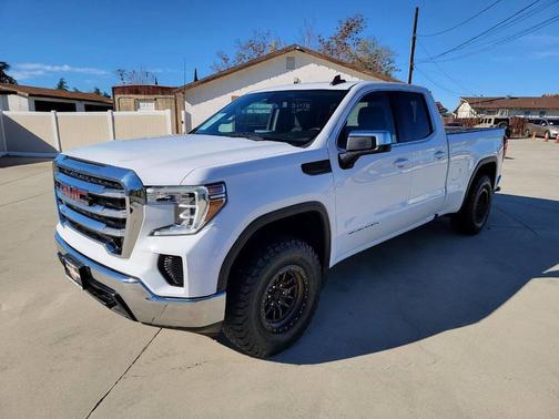 2022 GMC Sierra 1500 SLE