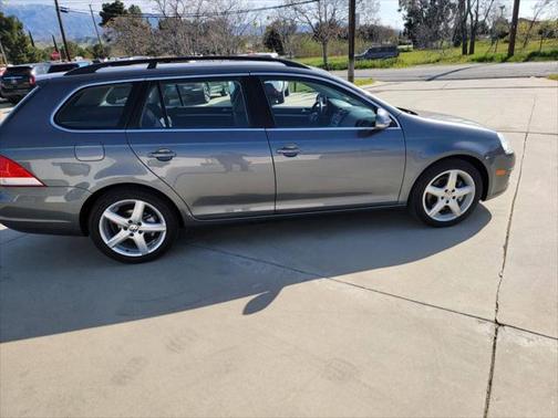 2009 Volkswagen Jetta 2.0 TDI SportWagen