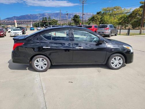 2018 Nissan Versa 1.6 SV